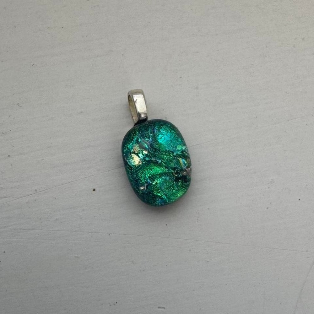 Dichroic Glass Pendant Small Green - Picture 4 of 4